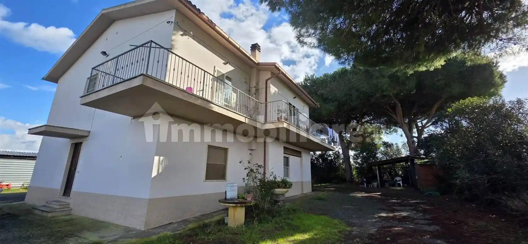 Rustico - Casale in vendita a Tarquinia