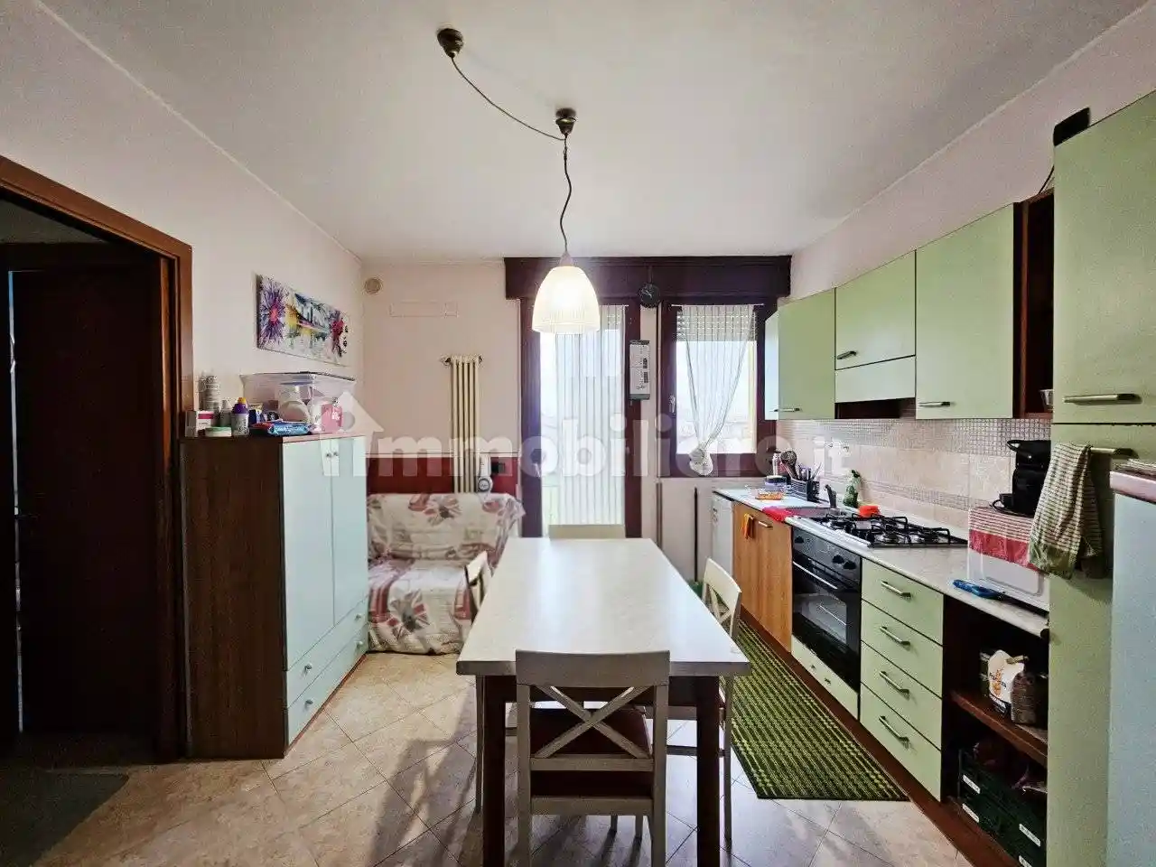 Appartamento in vendita a Urbana