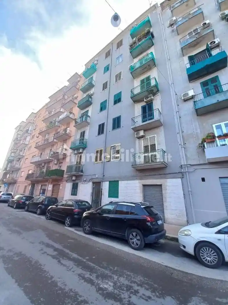 Appartamento in vendita a Taranto