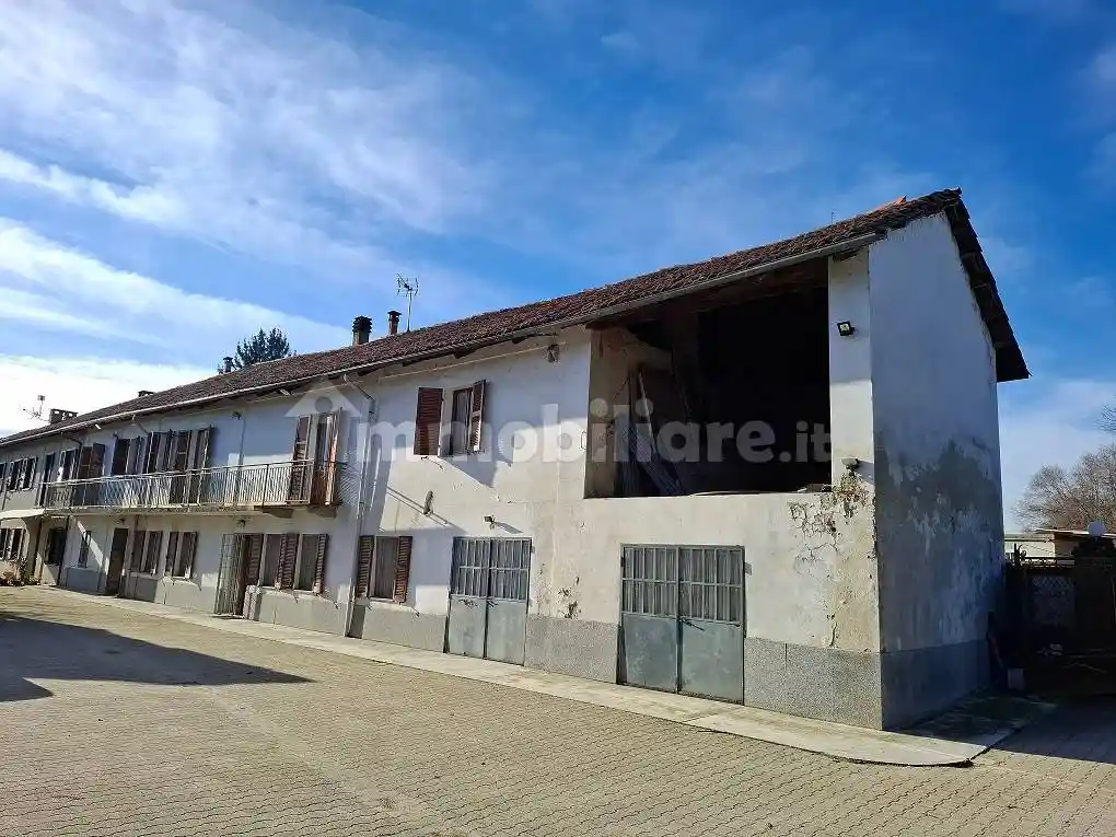 Villa in vendita a Asti