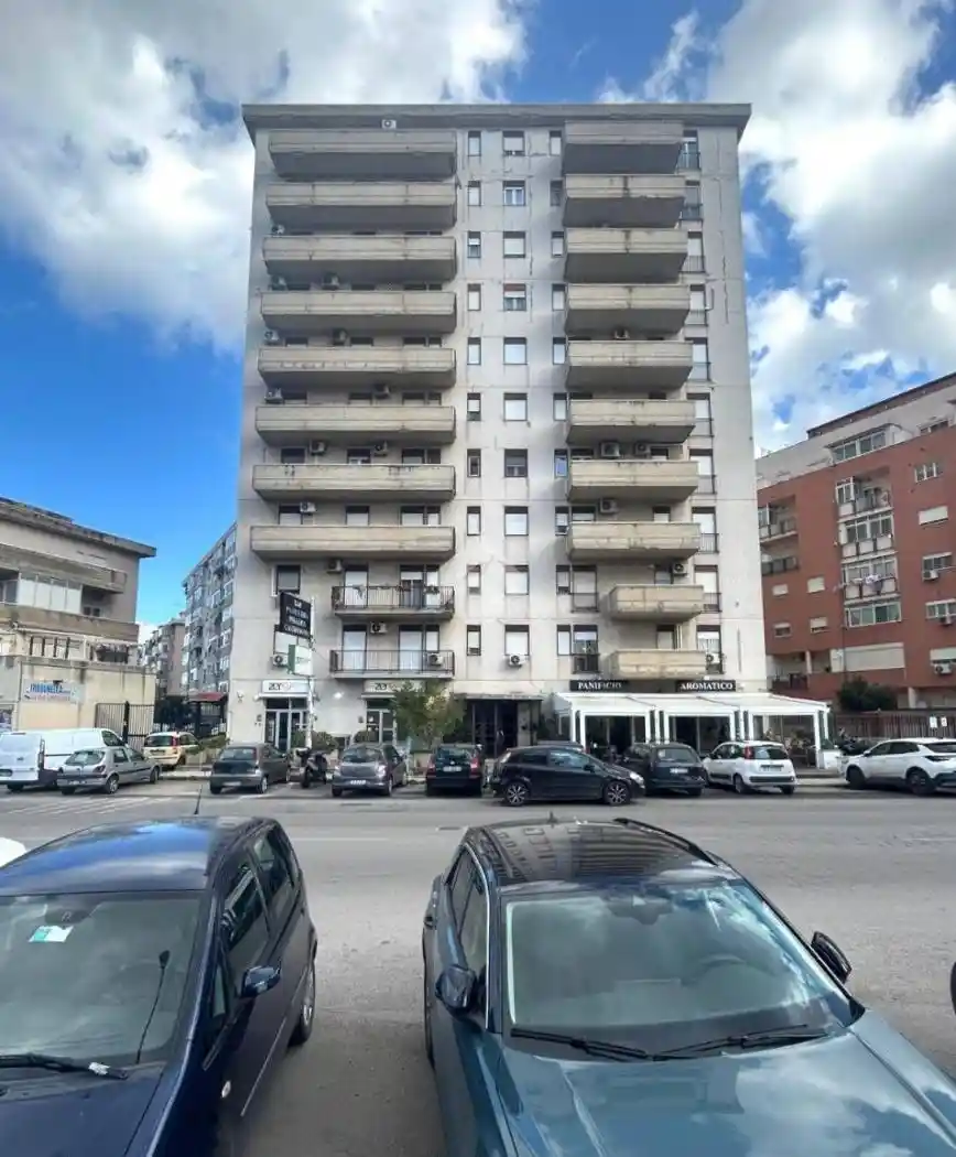Appartamento in vendita a Palermo