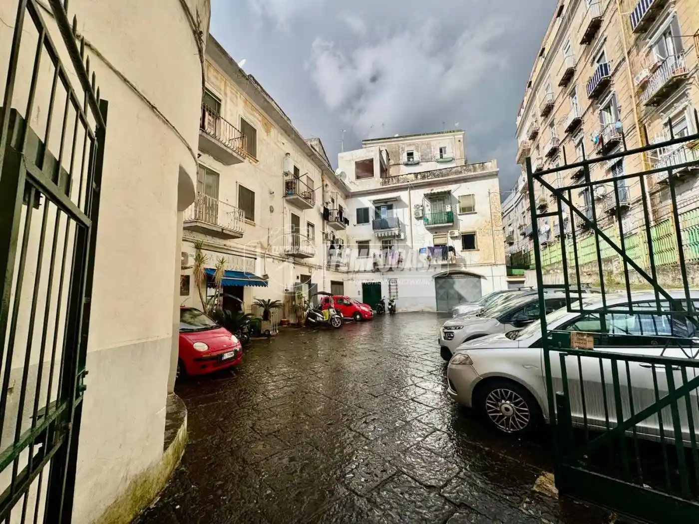 Appartamento in vendita a Napoli