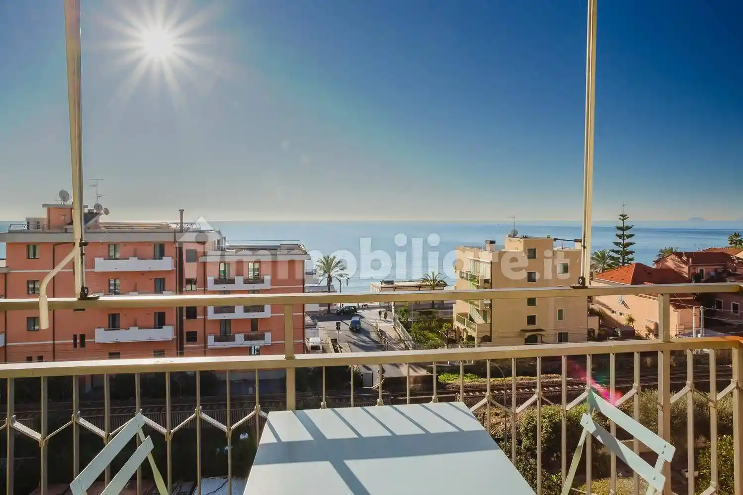 Appartamento in vendita a Pietra Ligure