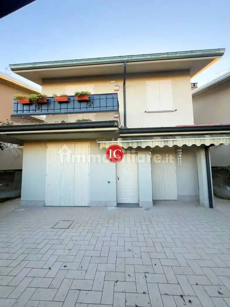 Villa in vendita a Massalengo