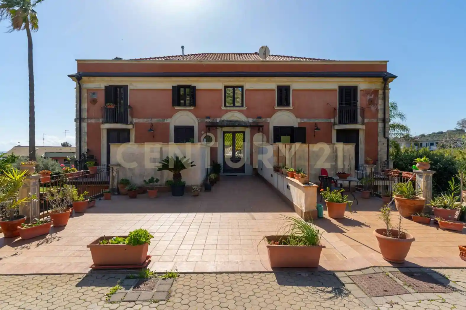 Appartamento in vendita a Aci Castello