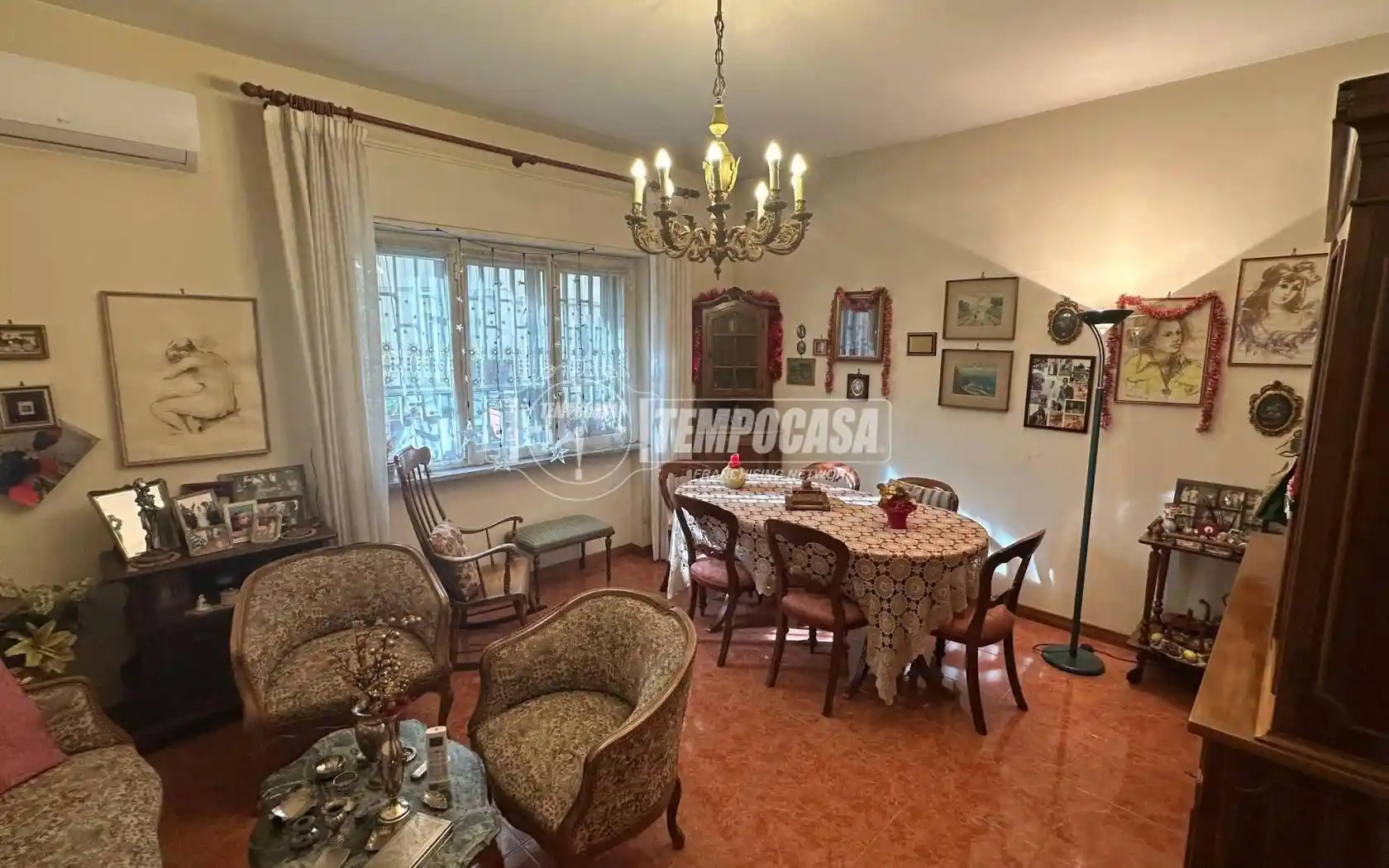 Appartamento in vendita a Napoli