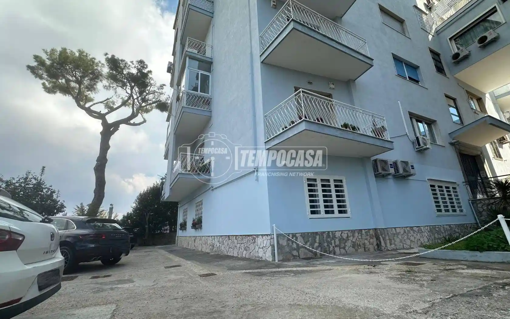 Appartamento in vendita a Napoli