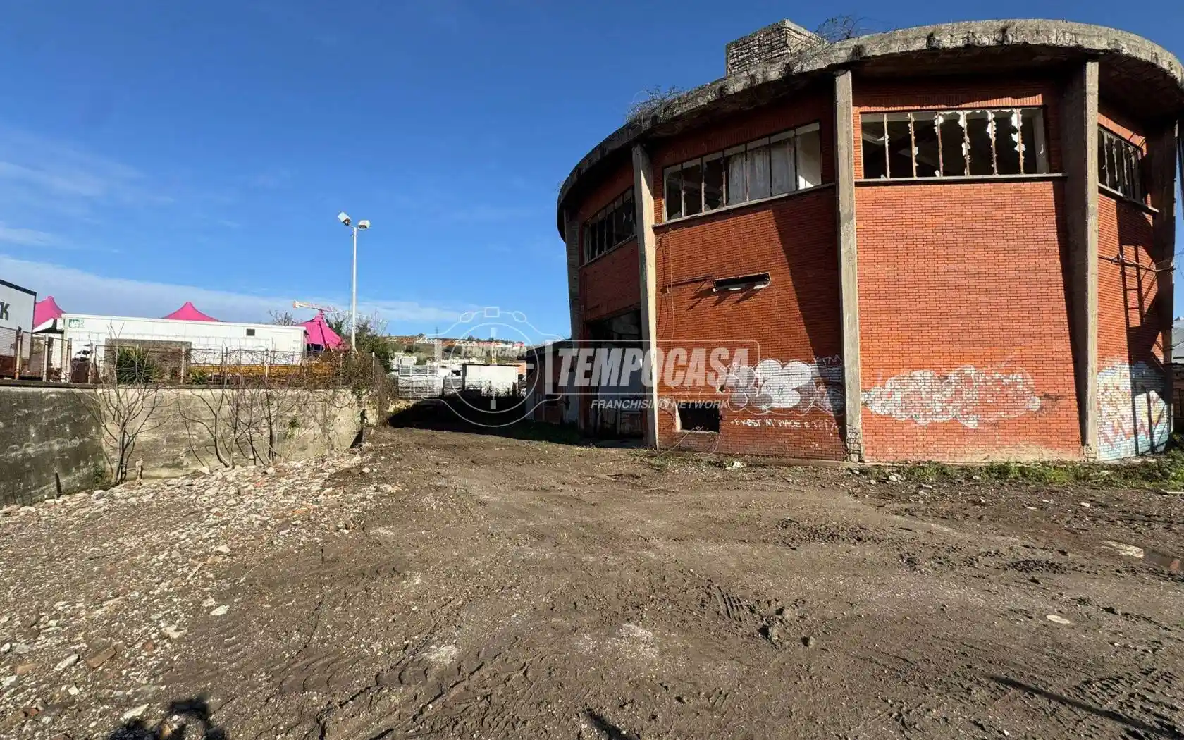 Palazzo - Edificio in vendita a Napoli