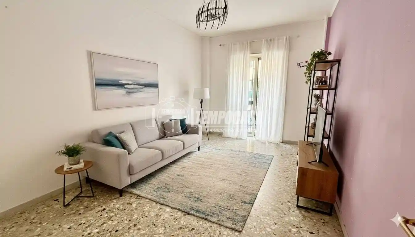 Appartamento in vendita a Napoli