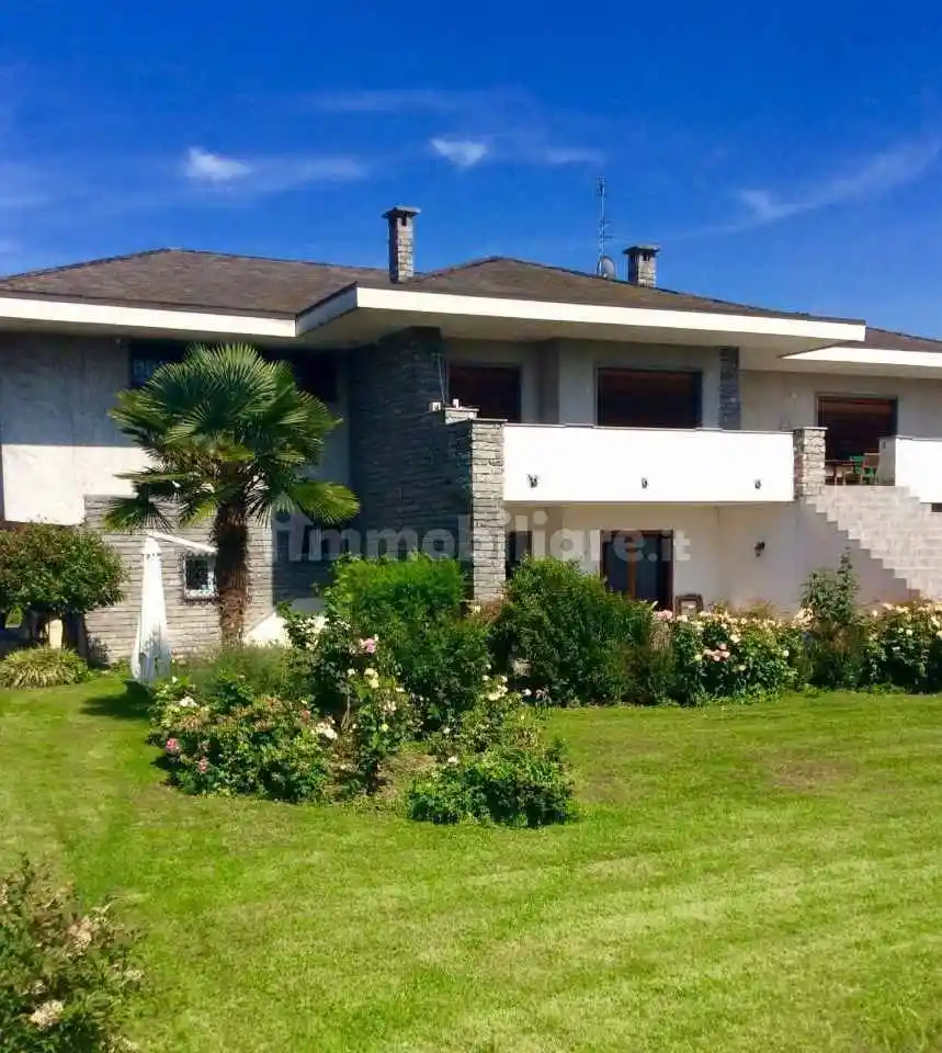 Appartamento in vendita a Cerano