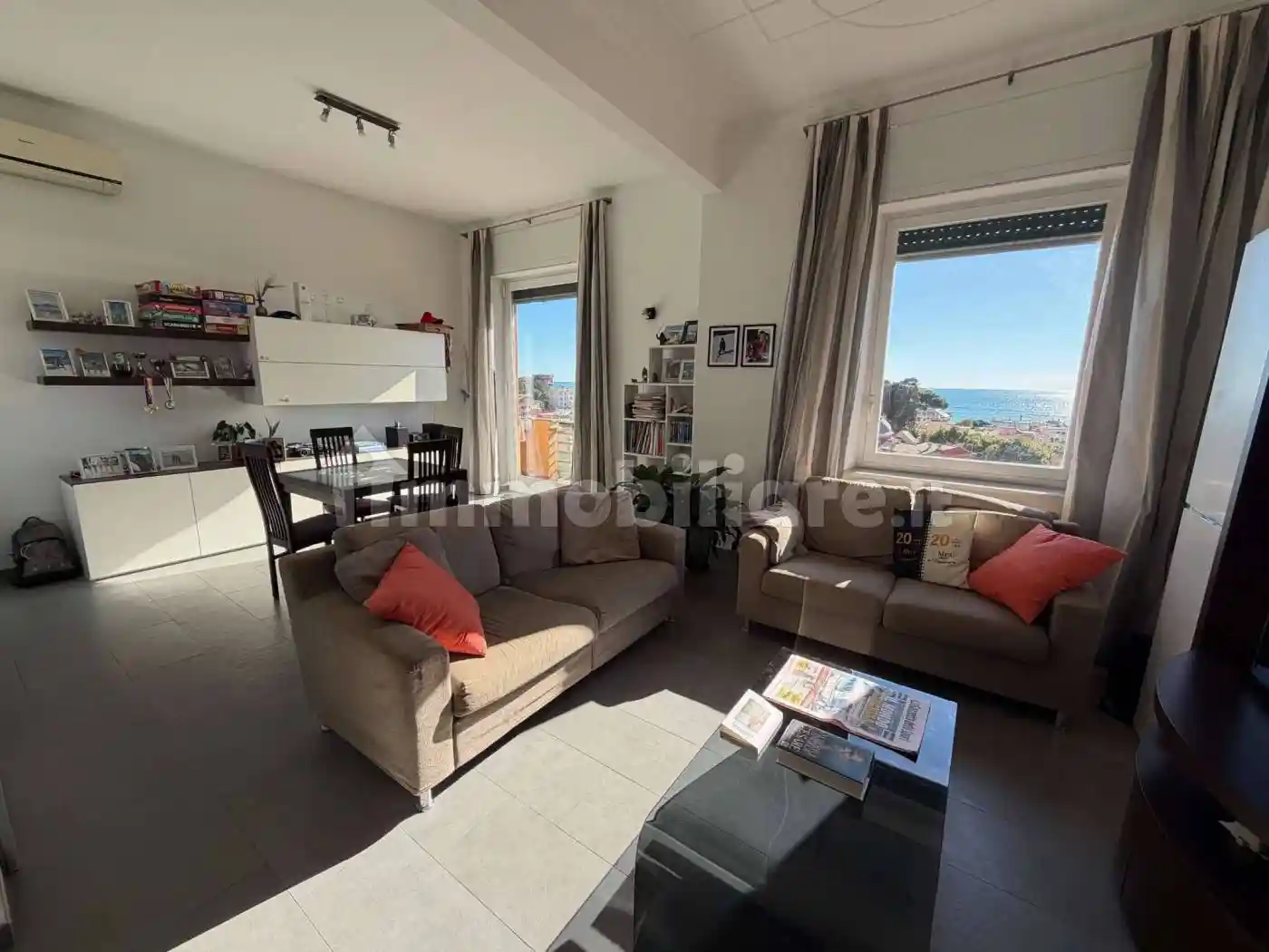 Appartamento in affitto a Genova