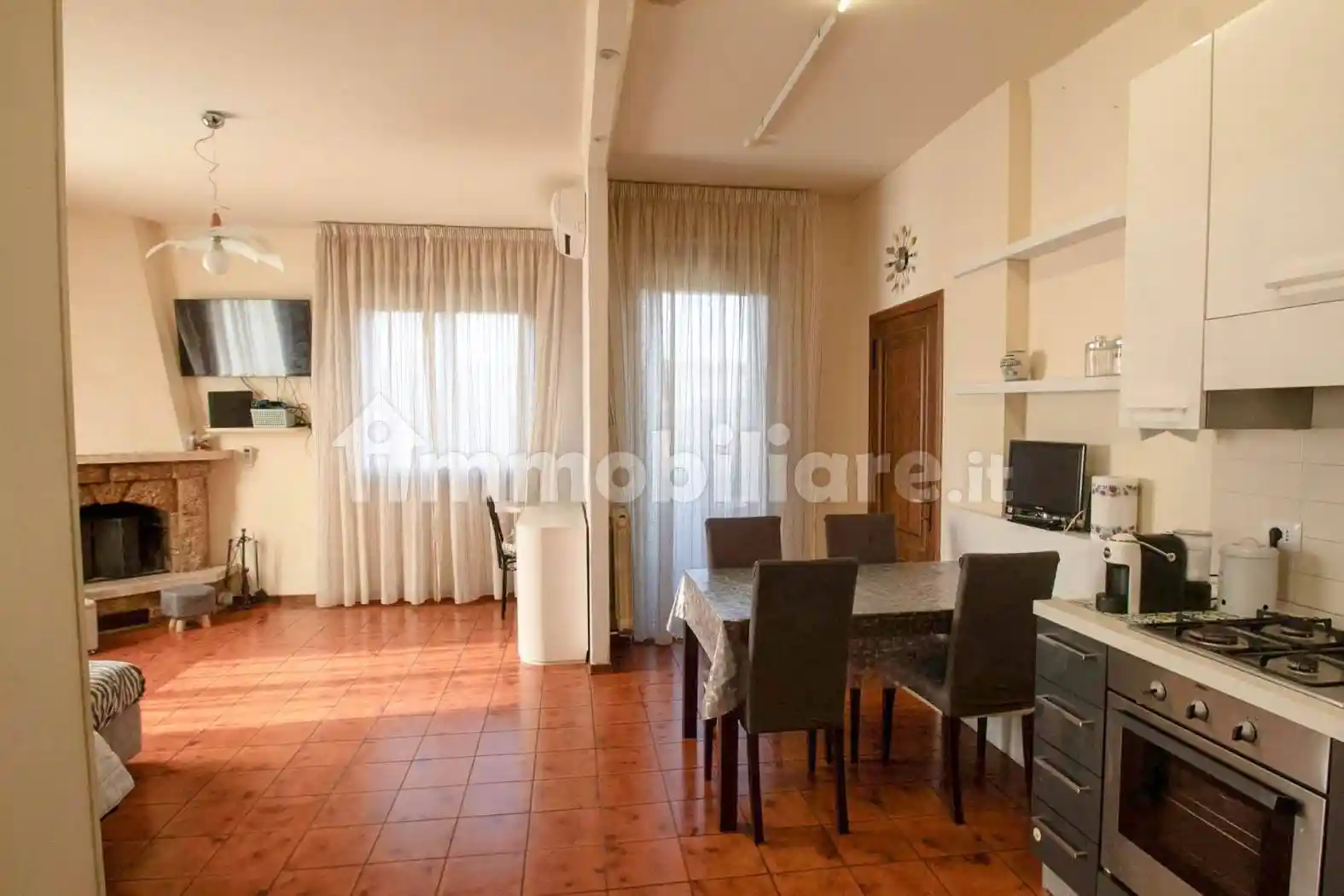 Appartamento in vendita a Monteriggioni