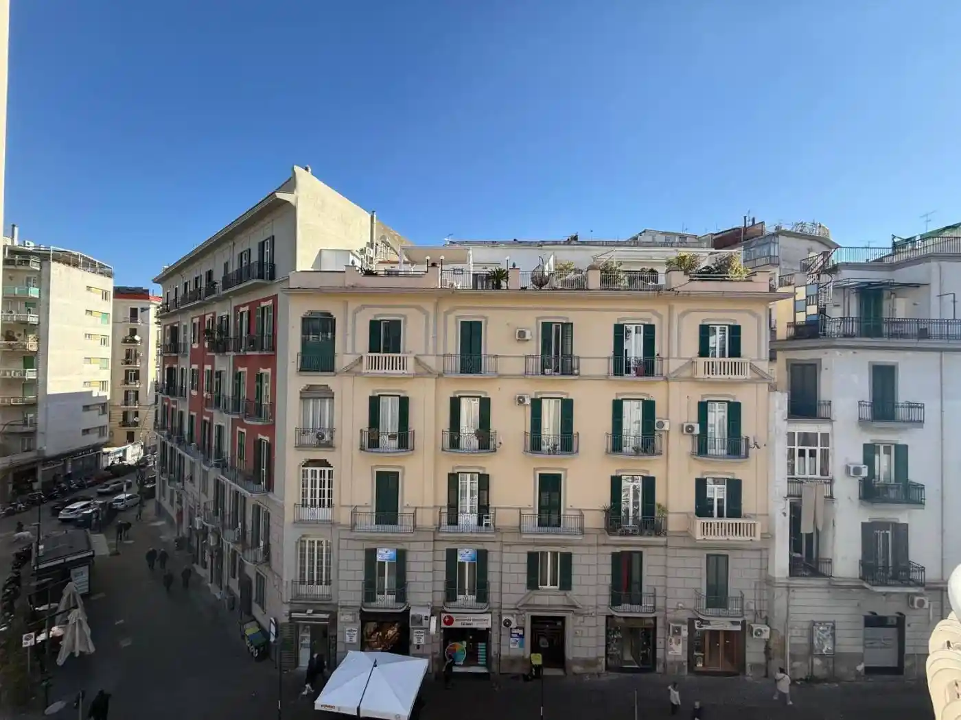 Appartamento in affitto a Napoli