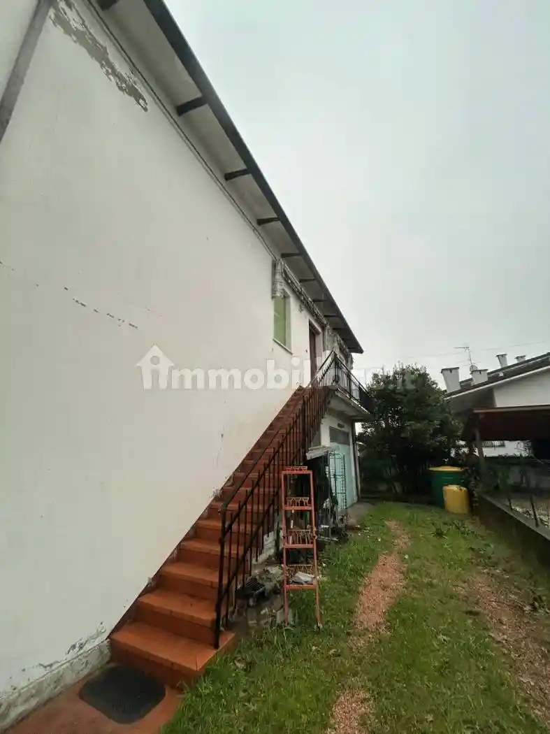 Appartamento in vendita a Castelnovo Bariano