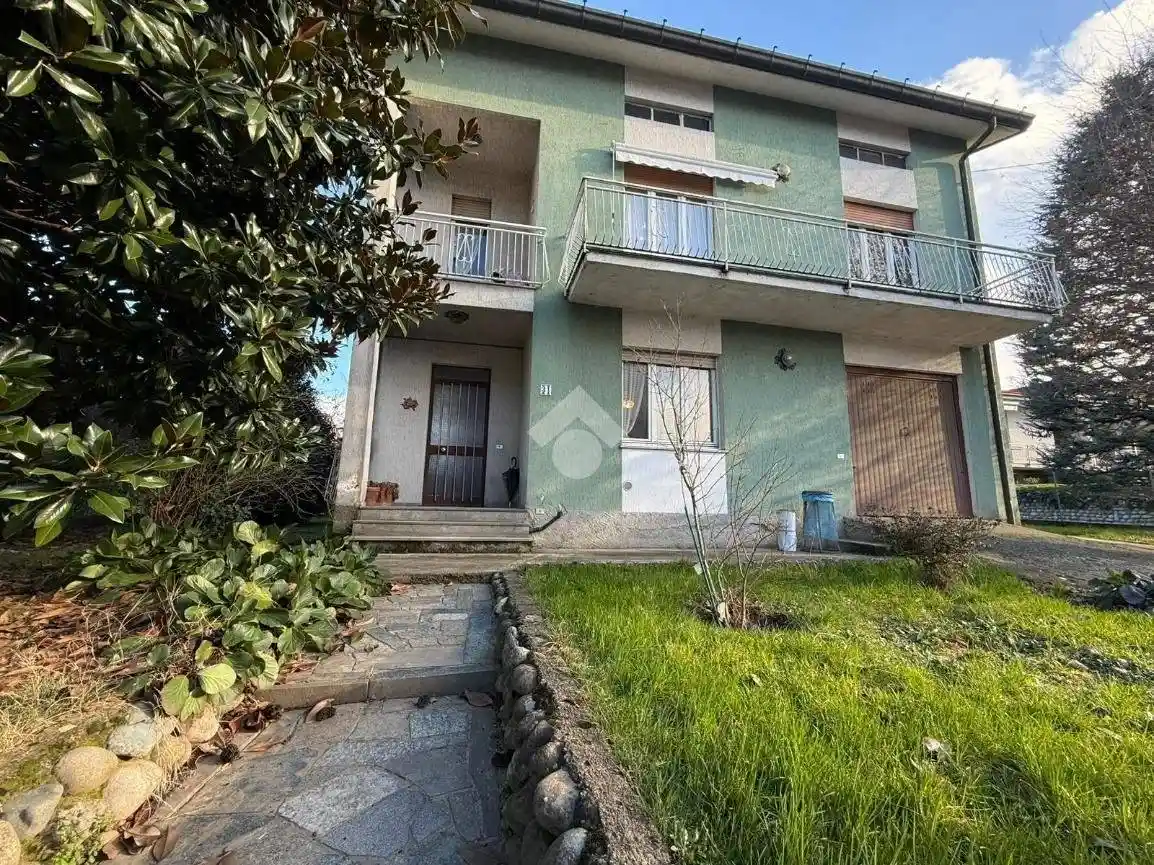 Villa in vendita a Cantù