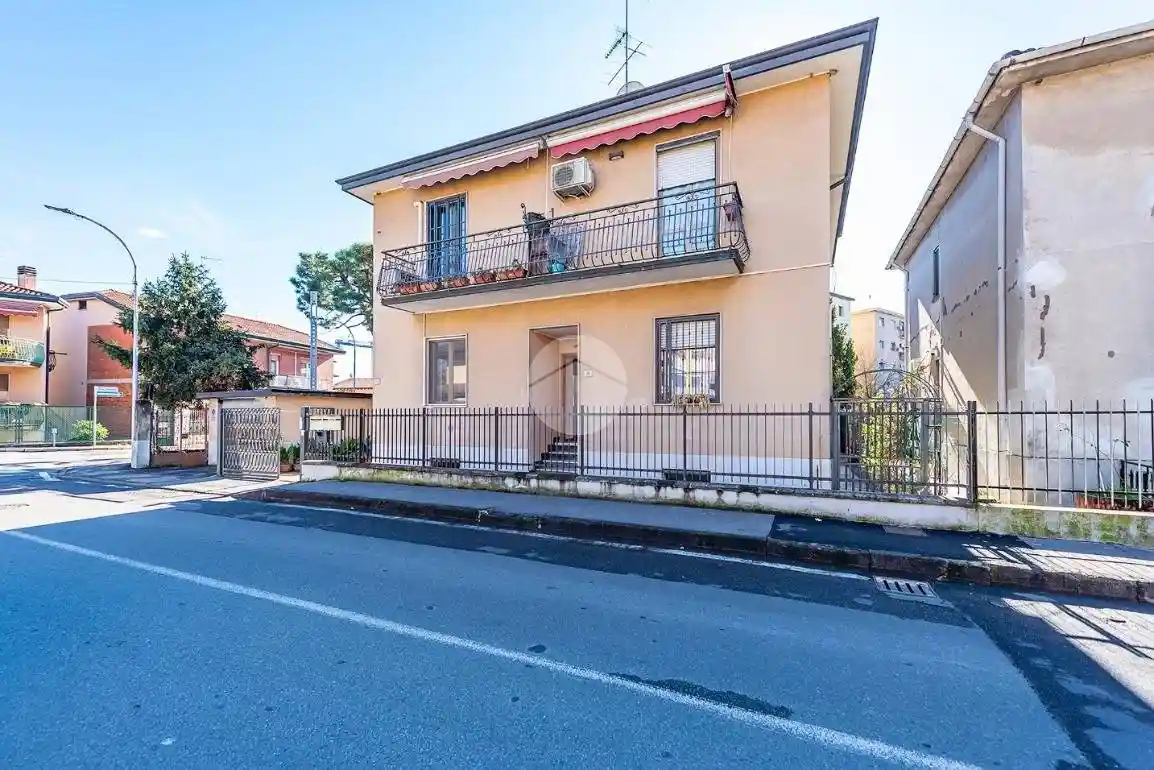 Appartamento in vendita a Pero