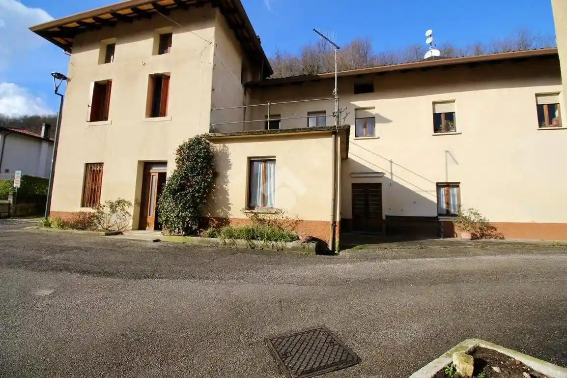 Casa indipendente in vendita a San Pietro al Natisone