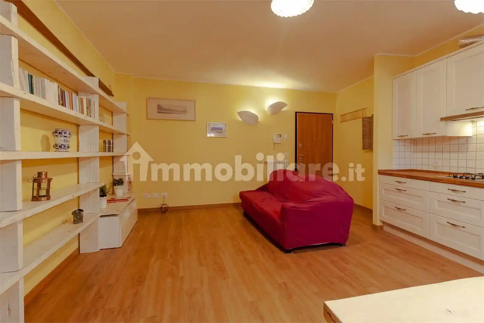 Appartamento in vendita a Mandello del Lario