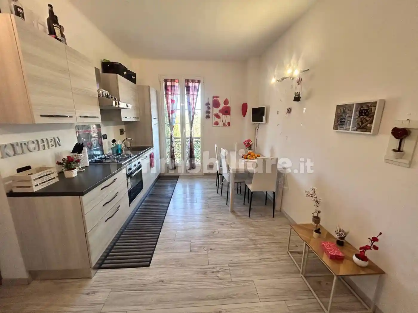 Appartamento in vendita a Diano Castello