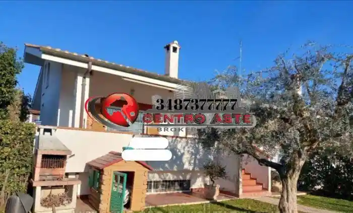 Villa in vendita a Roma