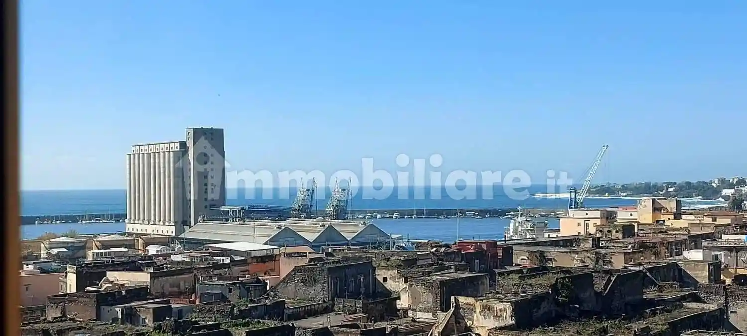 Appartamento in vendita a Torre Annunziata