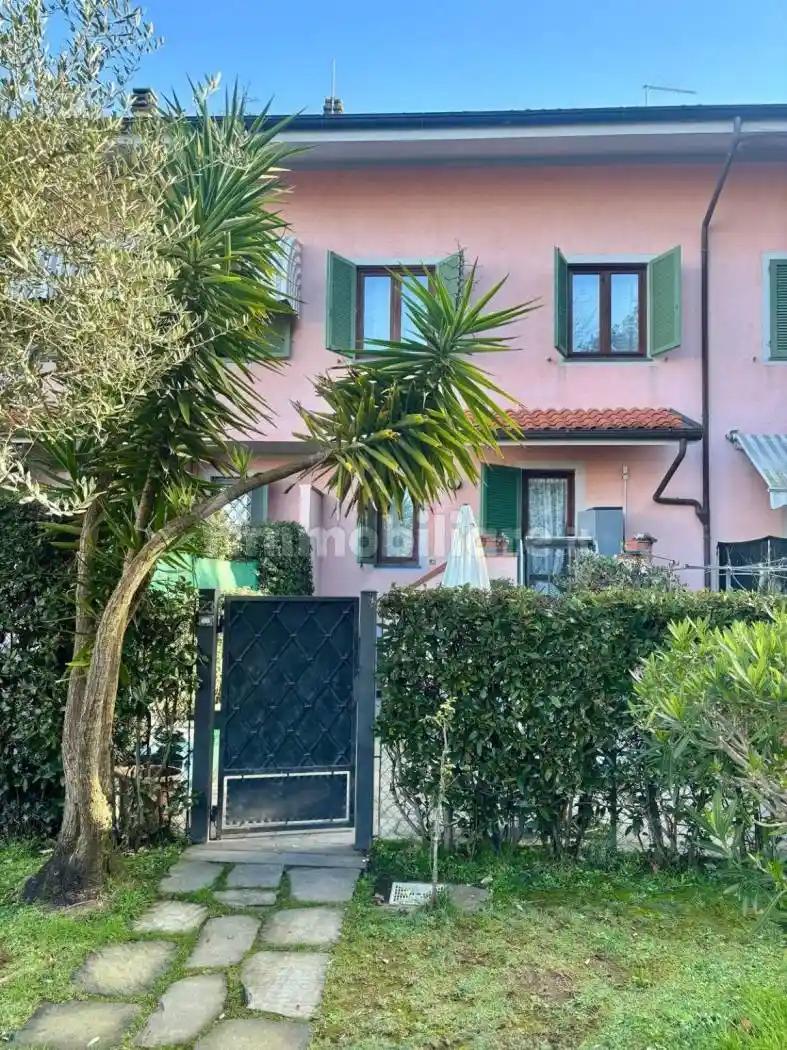 Villetta a schiera in vendita a Forte dei Marmi