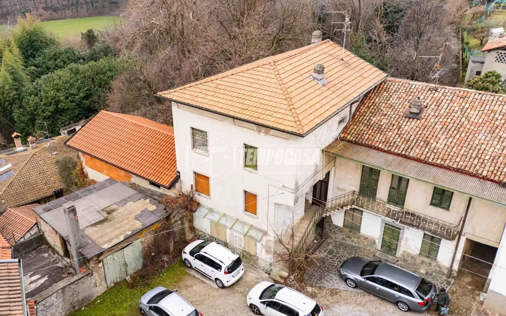 Palazzo - Edificio in vendita a Costa Masnaga