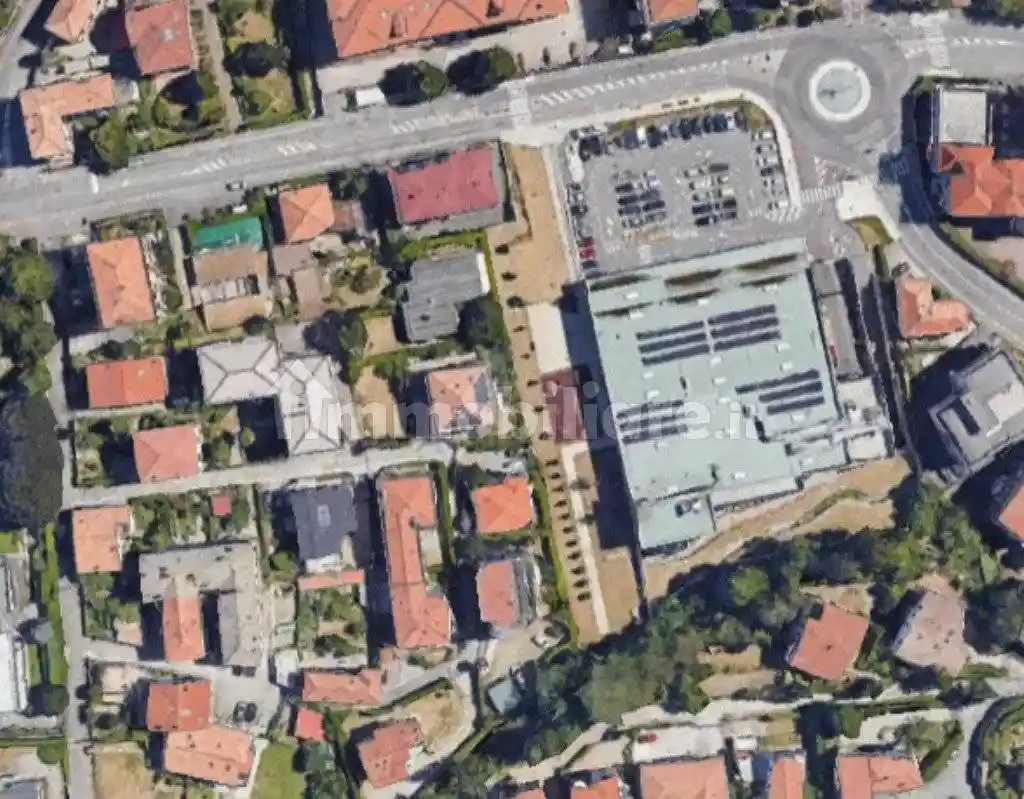 Appartamento in vendita a Como