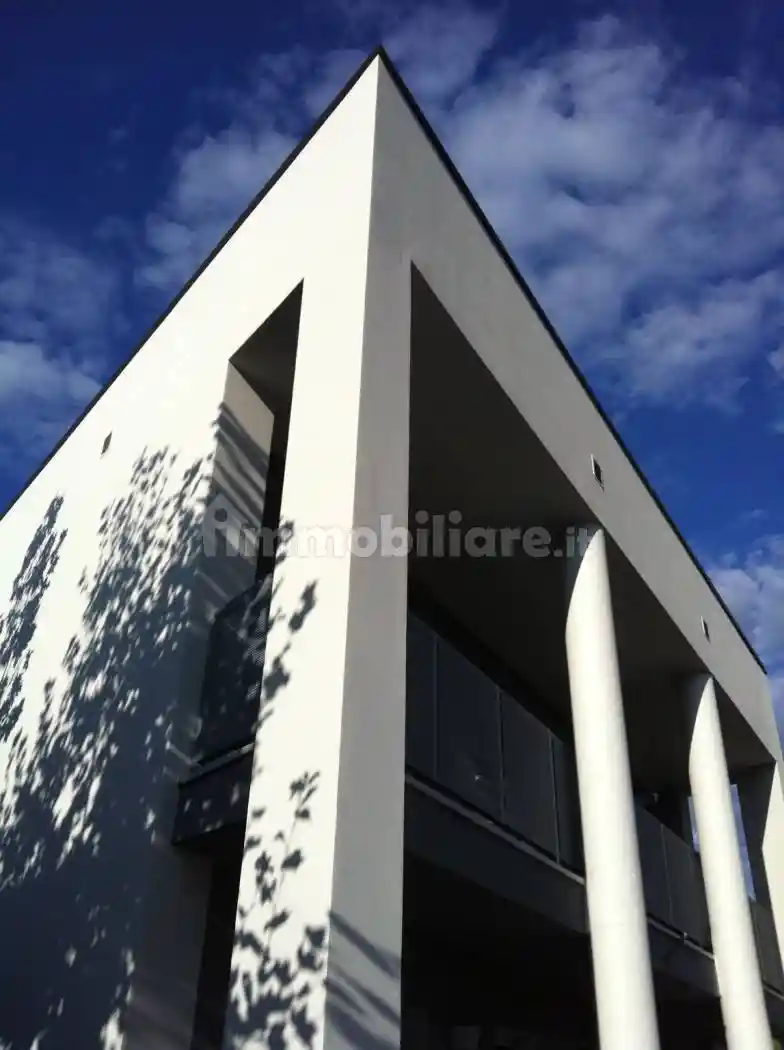 Villa in vendita a Mantova