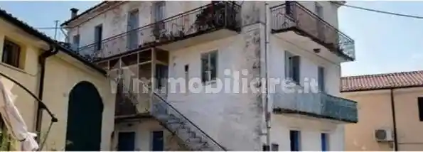 Casa indipendente in vendita a Valdobbiadene