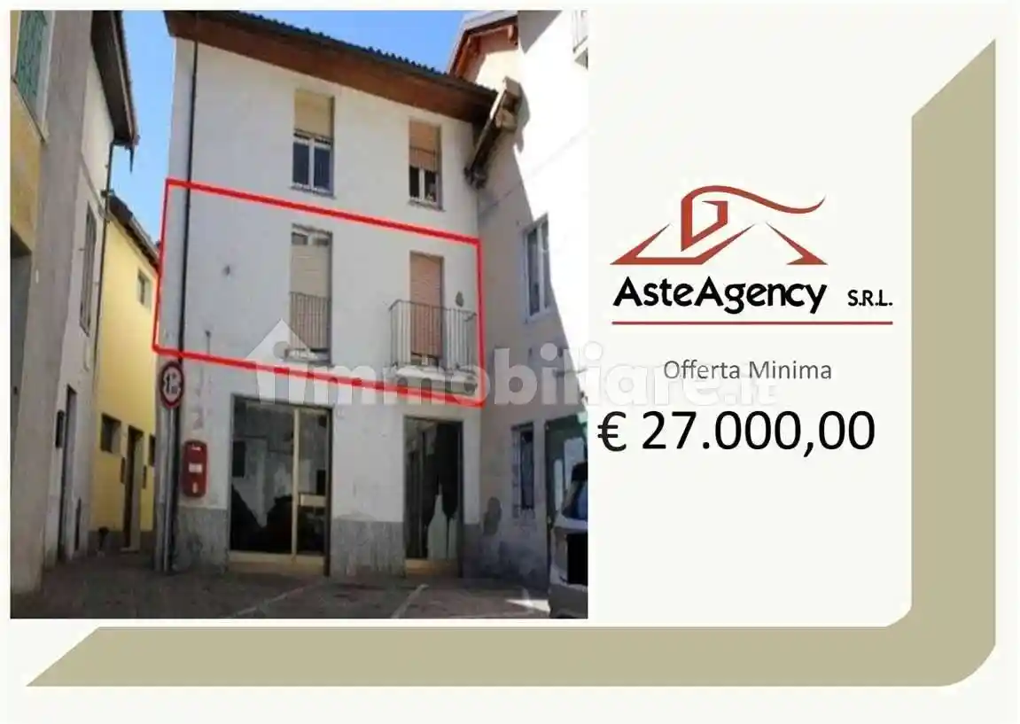 Appartamento in vendita a Ballabio