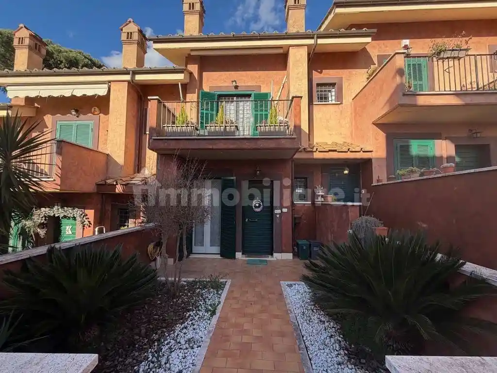 Appartamento in affitto a Grottaferrata