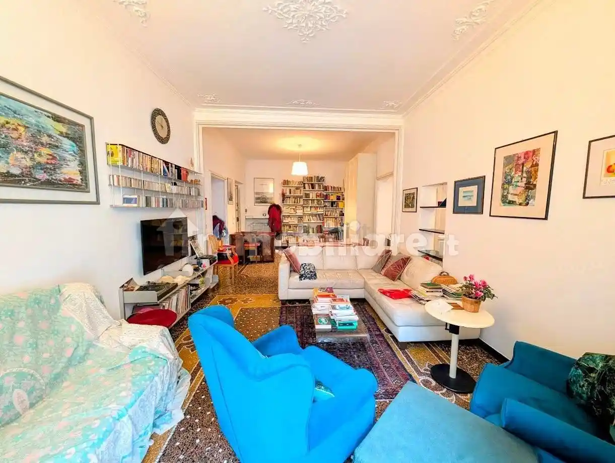 Appartamento in vendita a Genova