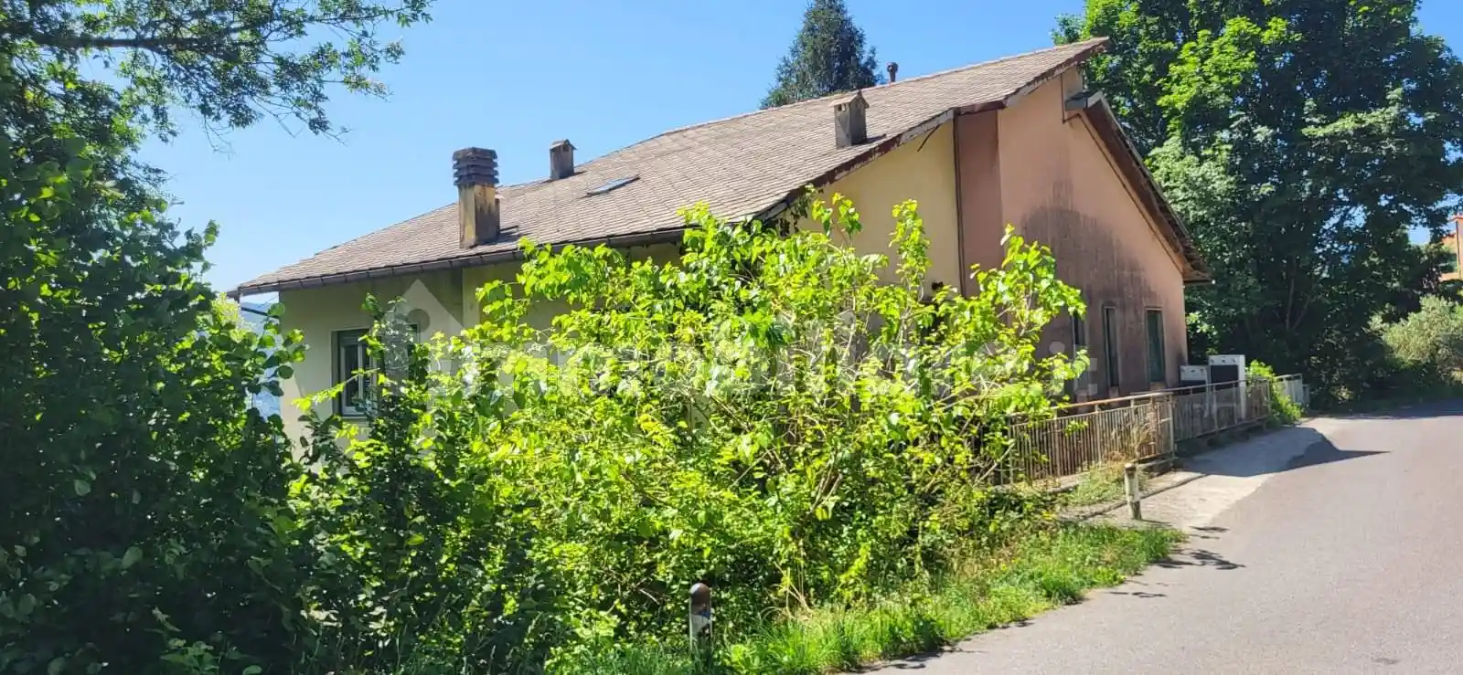 Appartamento in vendita a Neirone