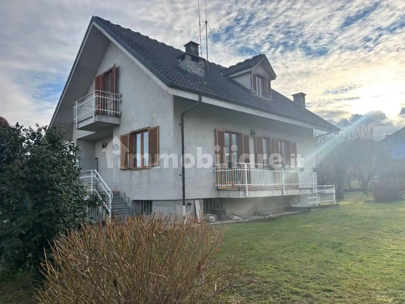 Villa in vendita a Bagnolo Piemonte