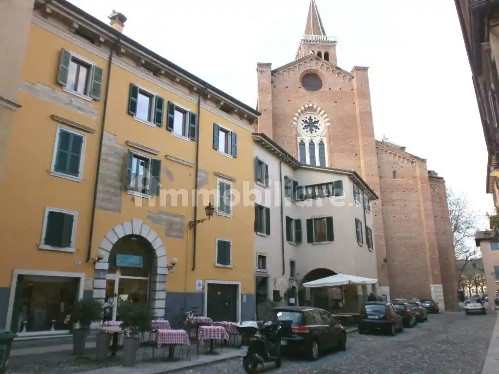 Appartamento in affitto a Verona