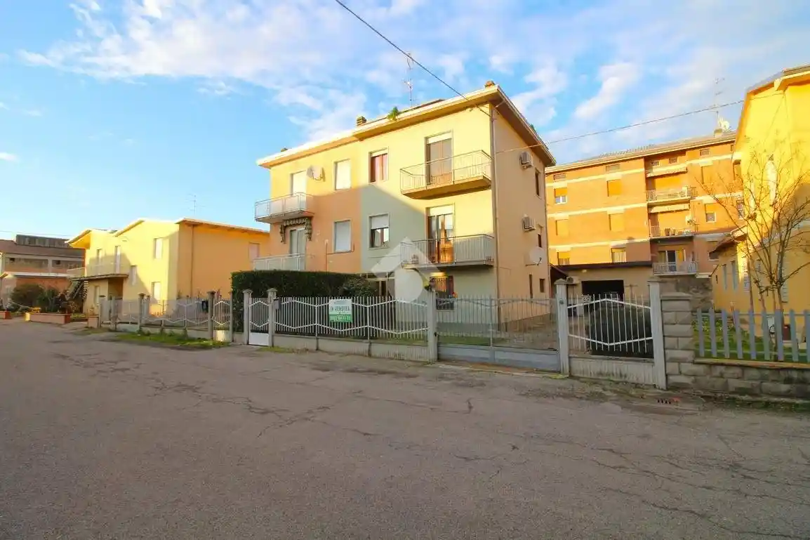 Villetta a schiera in vendita a Fabbrico