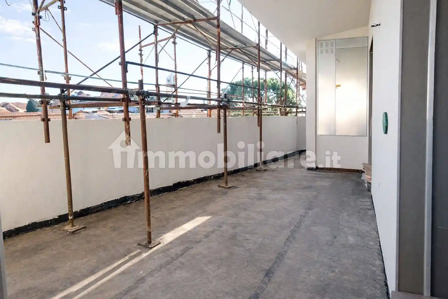 Appartamento in vendita a Caronno Pertusella