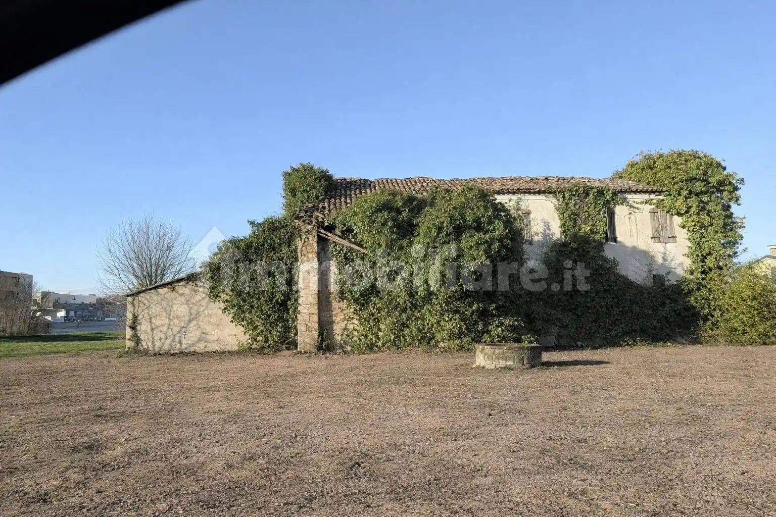 Rustico - Casale in vendita a Fiesso d'Artico