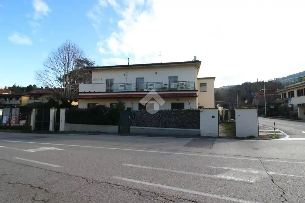 Appartamento in vendita a Fiesole