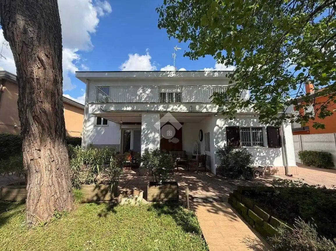 Appartamento in vendita a Gerenzano