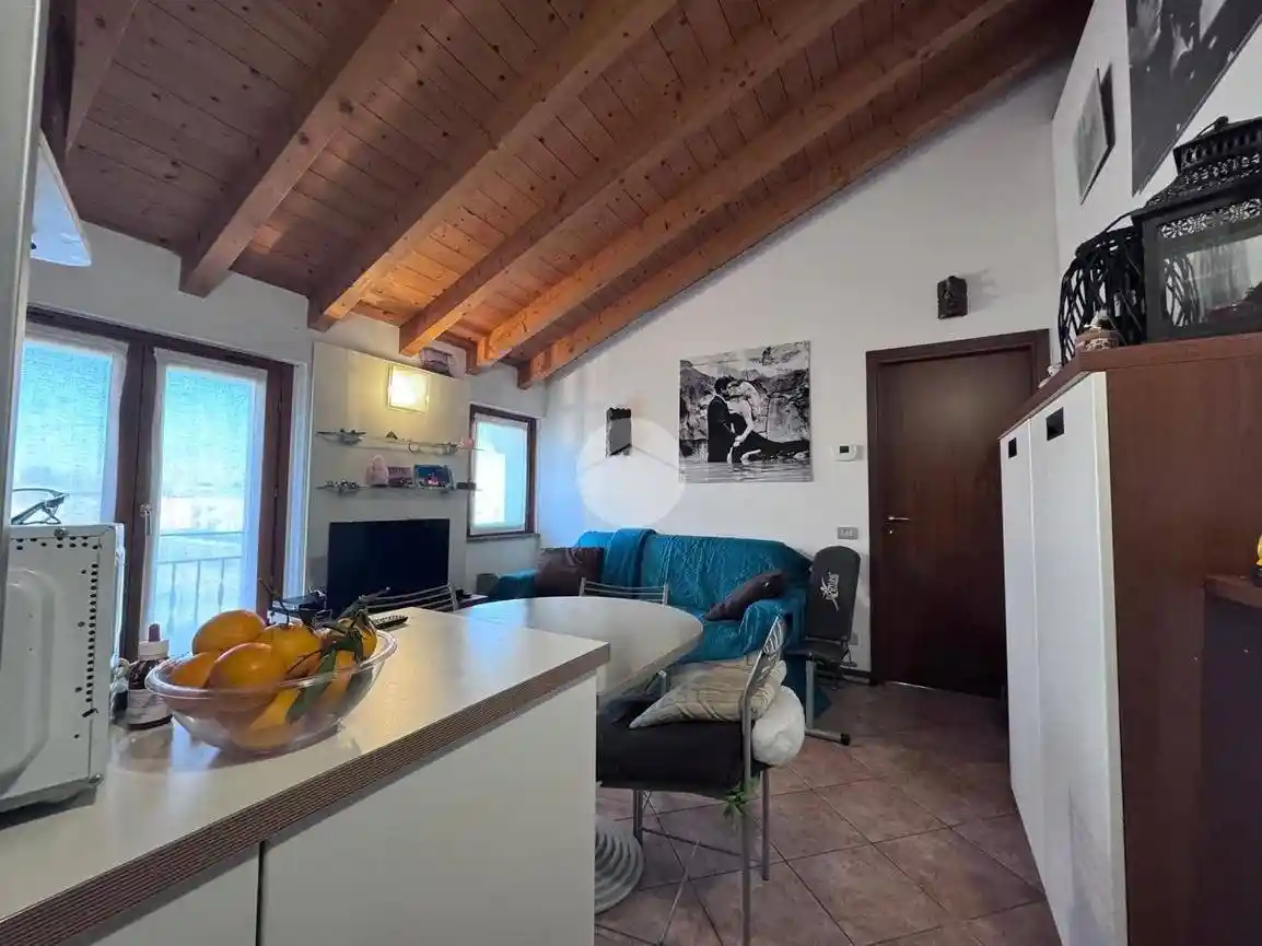 Appartamento in vendita a Bagnatica