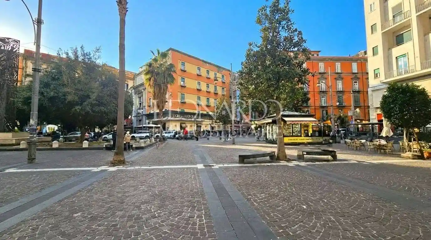 Appartamento in affitto a Napoli