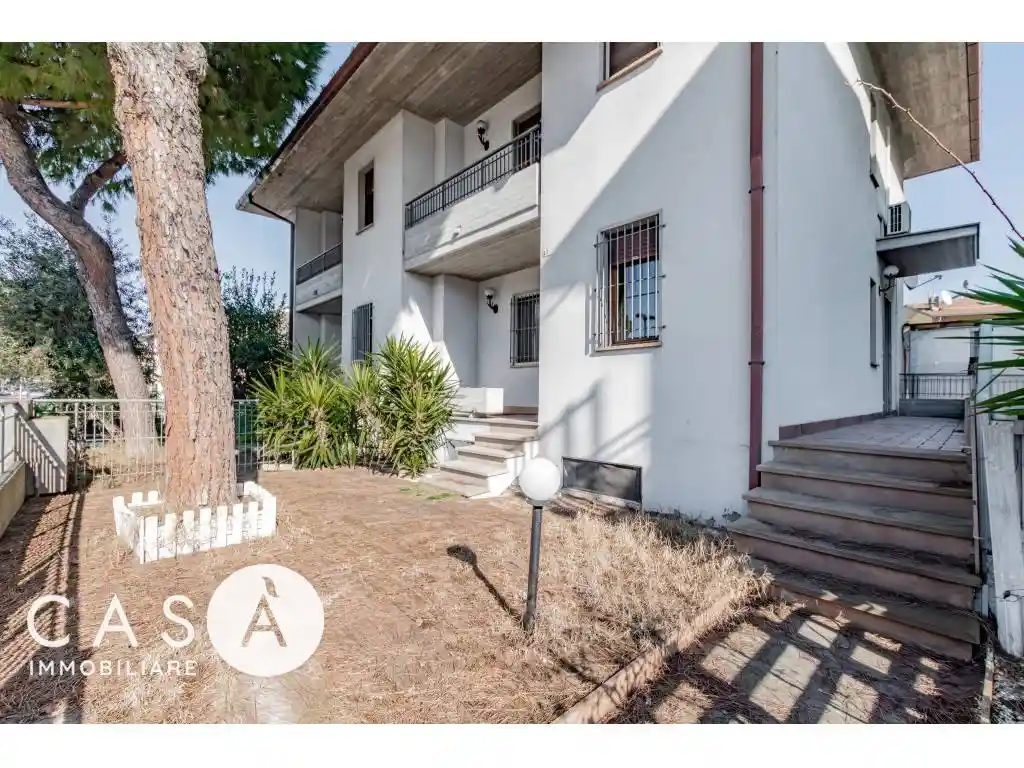 Villa in vendita a Cesenatico