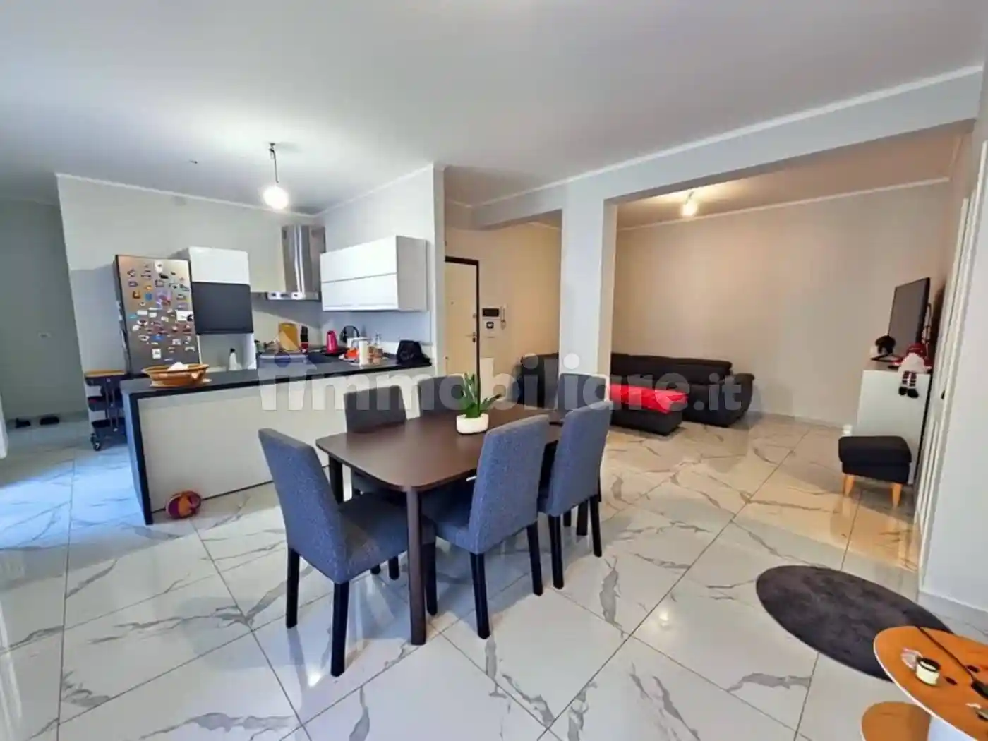 Appartamento in vendita a Mola di Bari