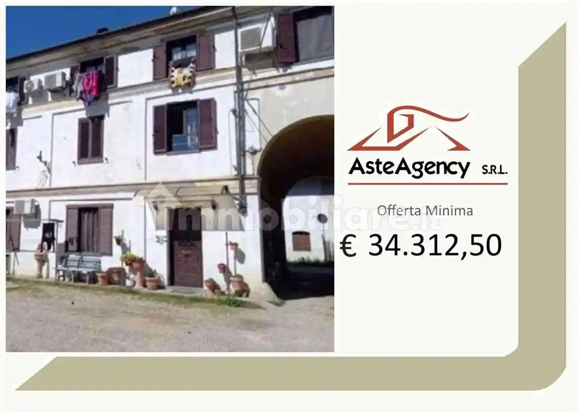 Casa indipendente in vendita a Sannazzaro de' Burgondi