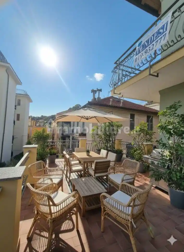 Appartamento in vendita a Celle Ligure