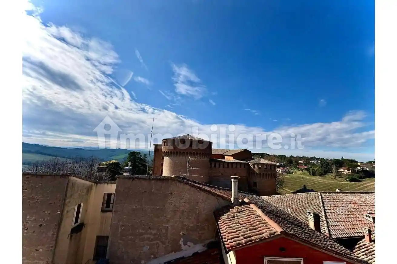 Appartamento in vendita a Dozza