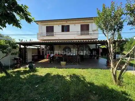 Appartamento in vendita a Rosignano Marittimo