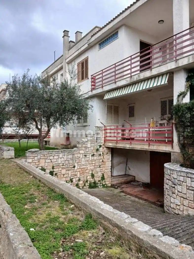 Appartamento in vendita a Alberobello